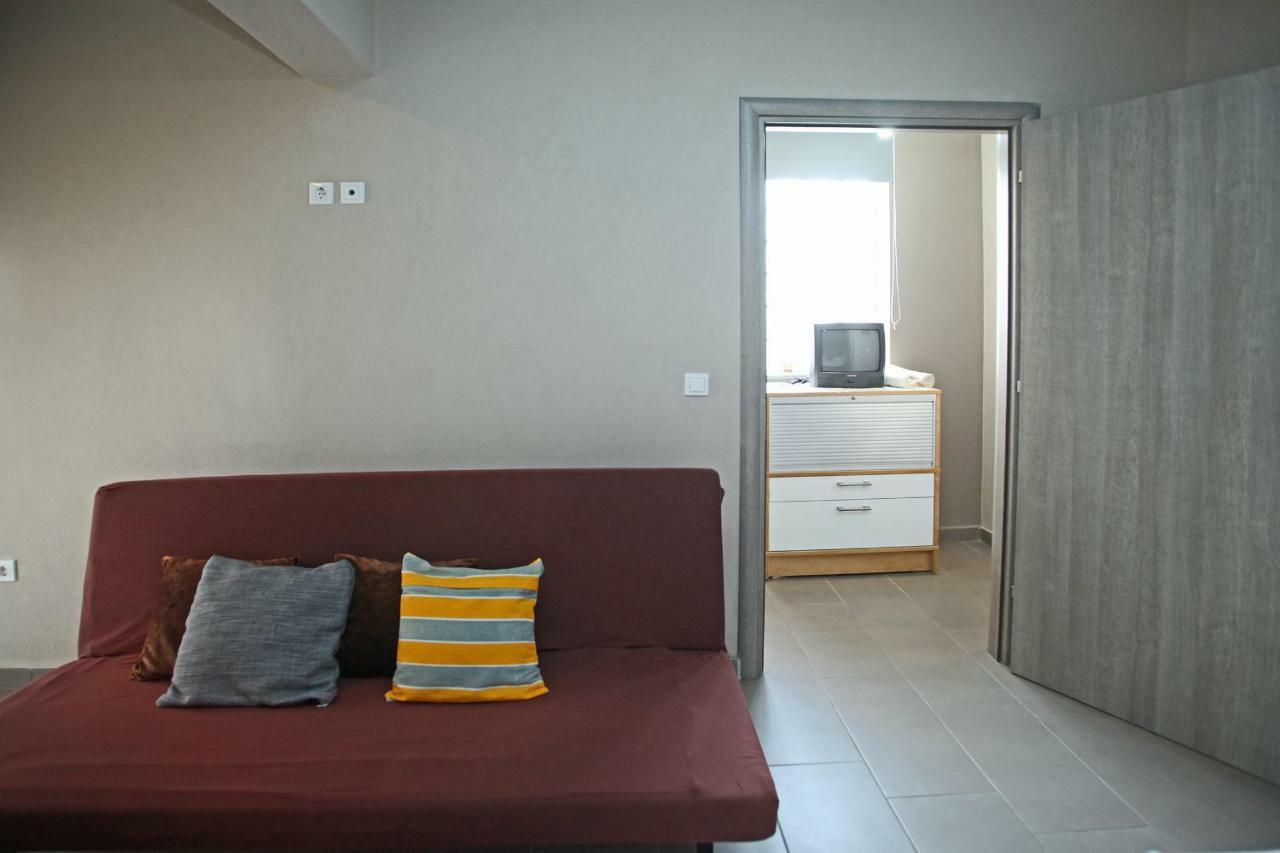 To Sea Apartment Paralia Dionysiou