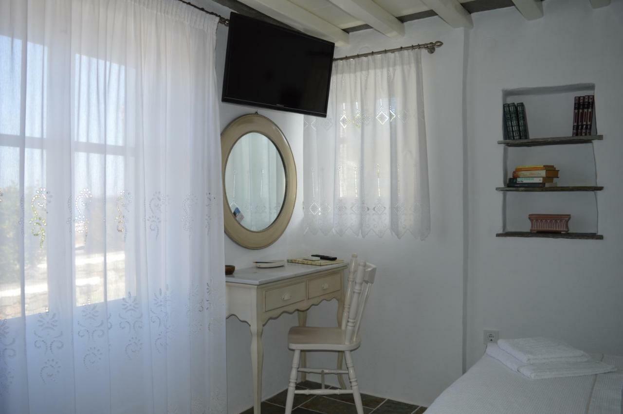 Apartment Efthymia Faros (Sifnos)