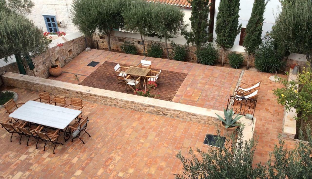 House Aquata Holiday home