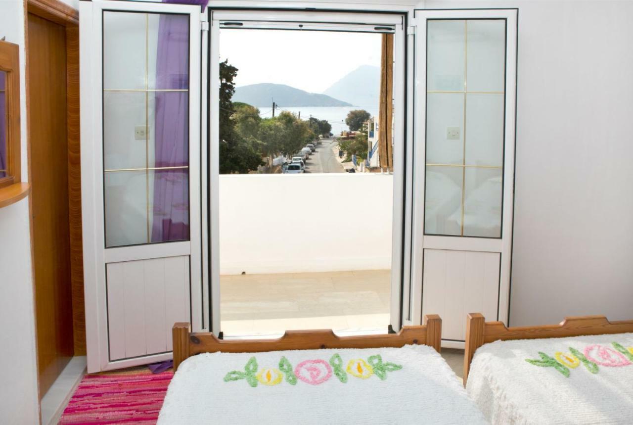 Manolakis Pizanias Apartment Emborios