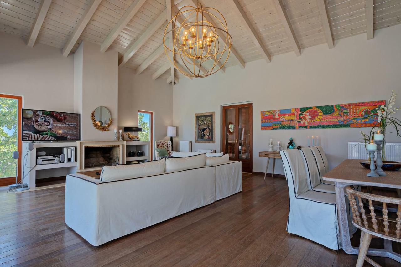 Delfini Villa