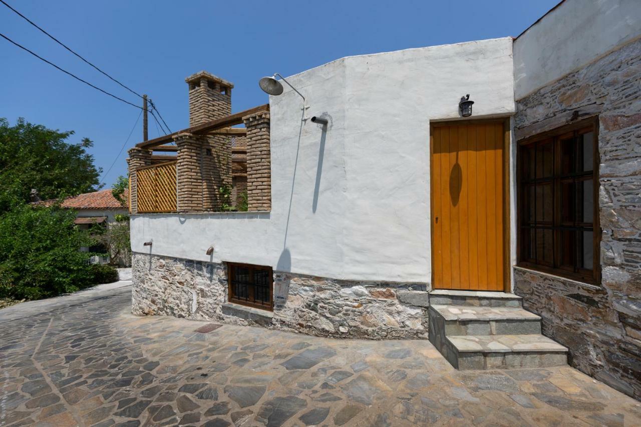 Villa Of The Old Olive Oil Factory Agios Konstantinos (Samos)