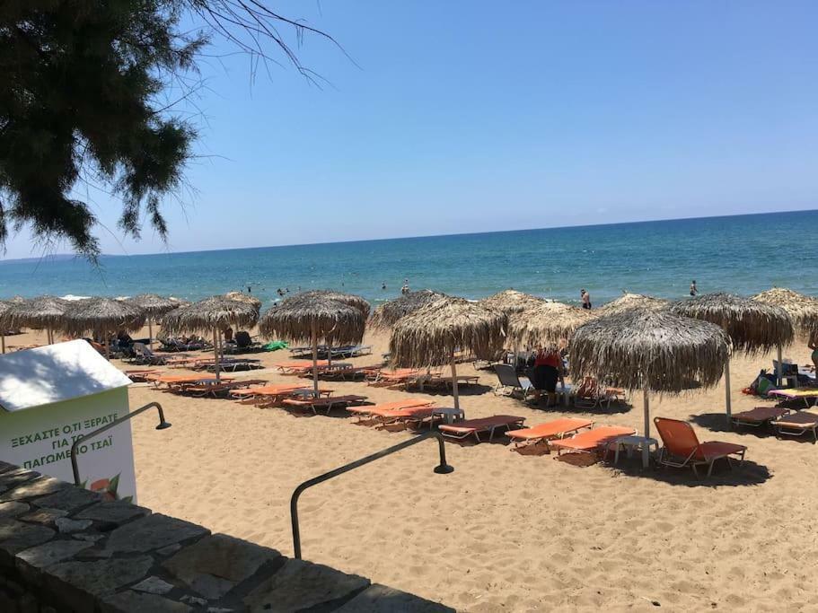 Holiday home Sea Side House Kourouta