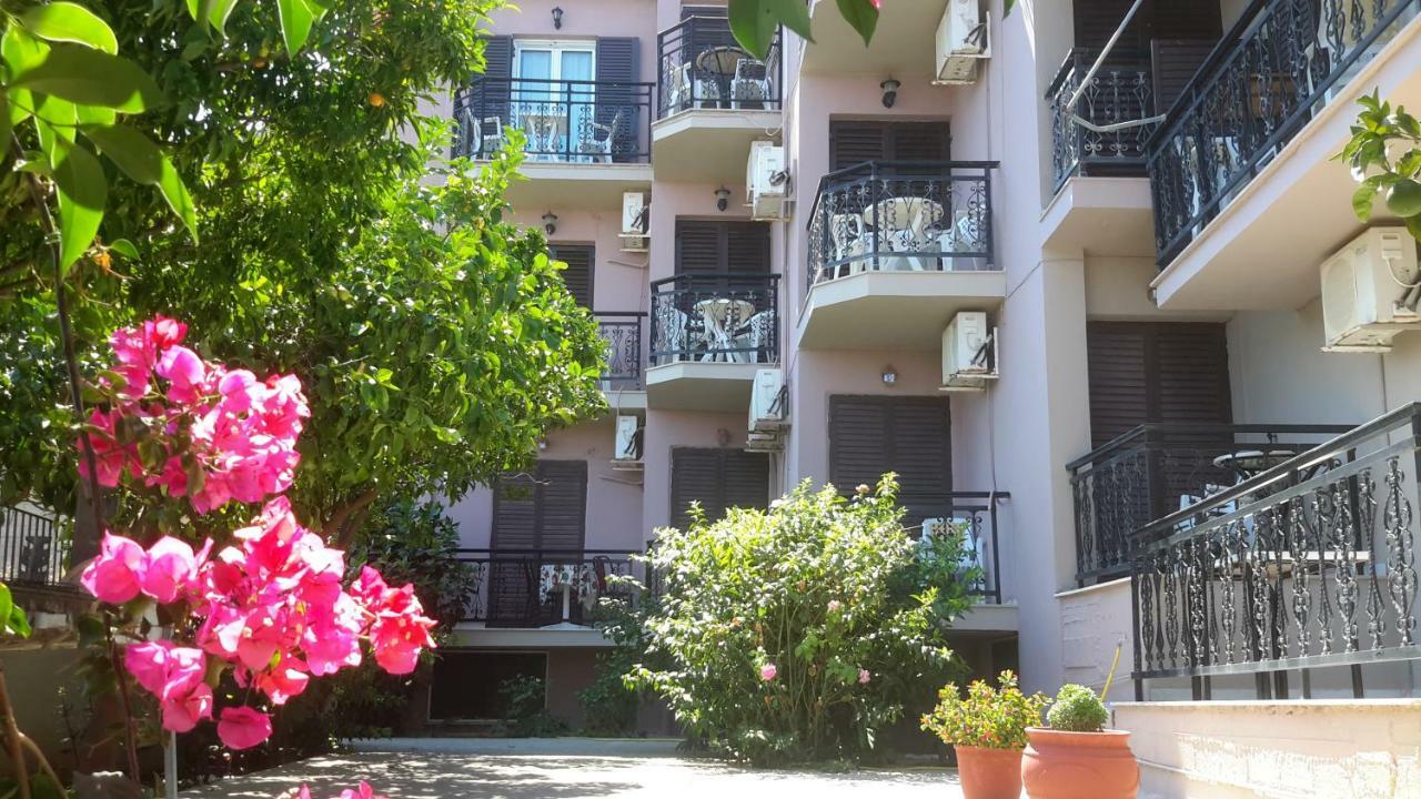 Michaela 3* Poros (Kefalonia)