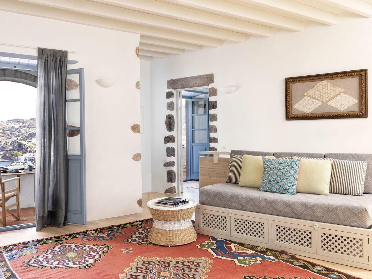 Patmos Eye Boutique & 4*