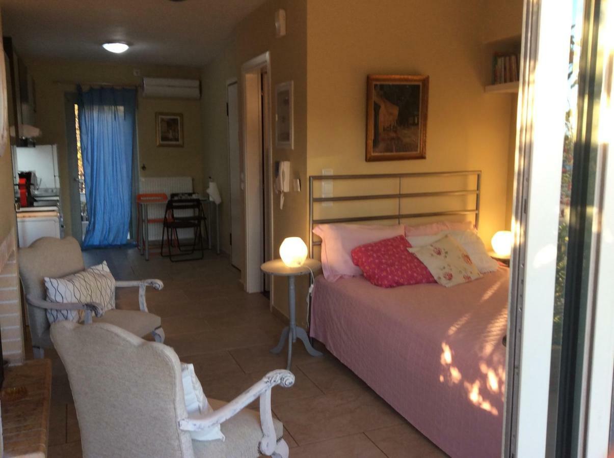 Sunset At Cape Sounio Apartment