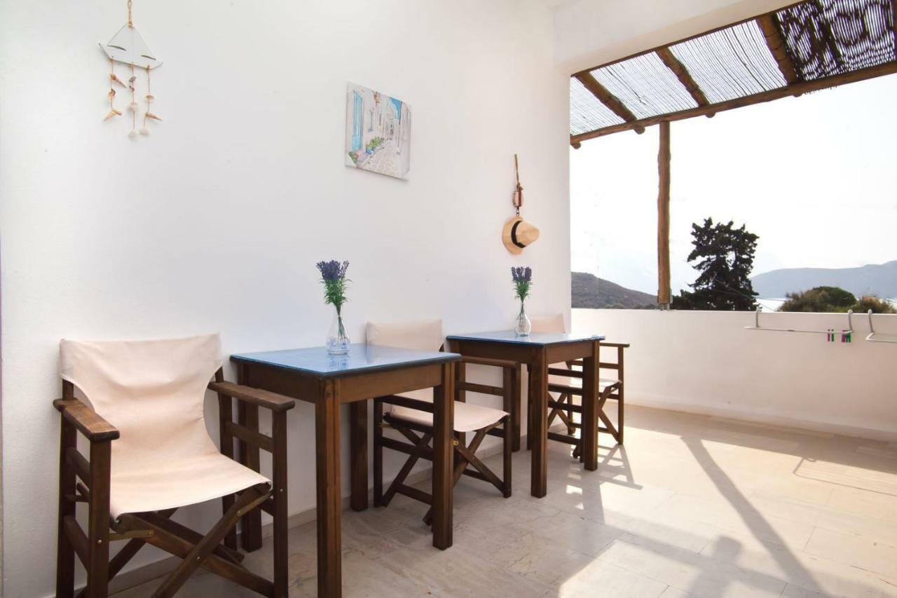 Manolakis Pizanias Apartment Emborios