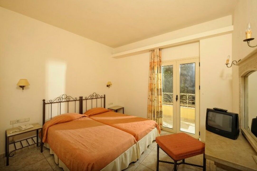 Apartment Pela Sofia