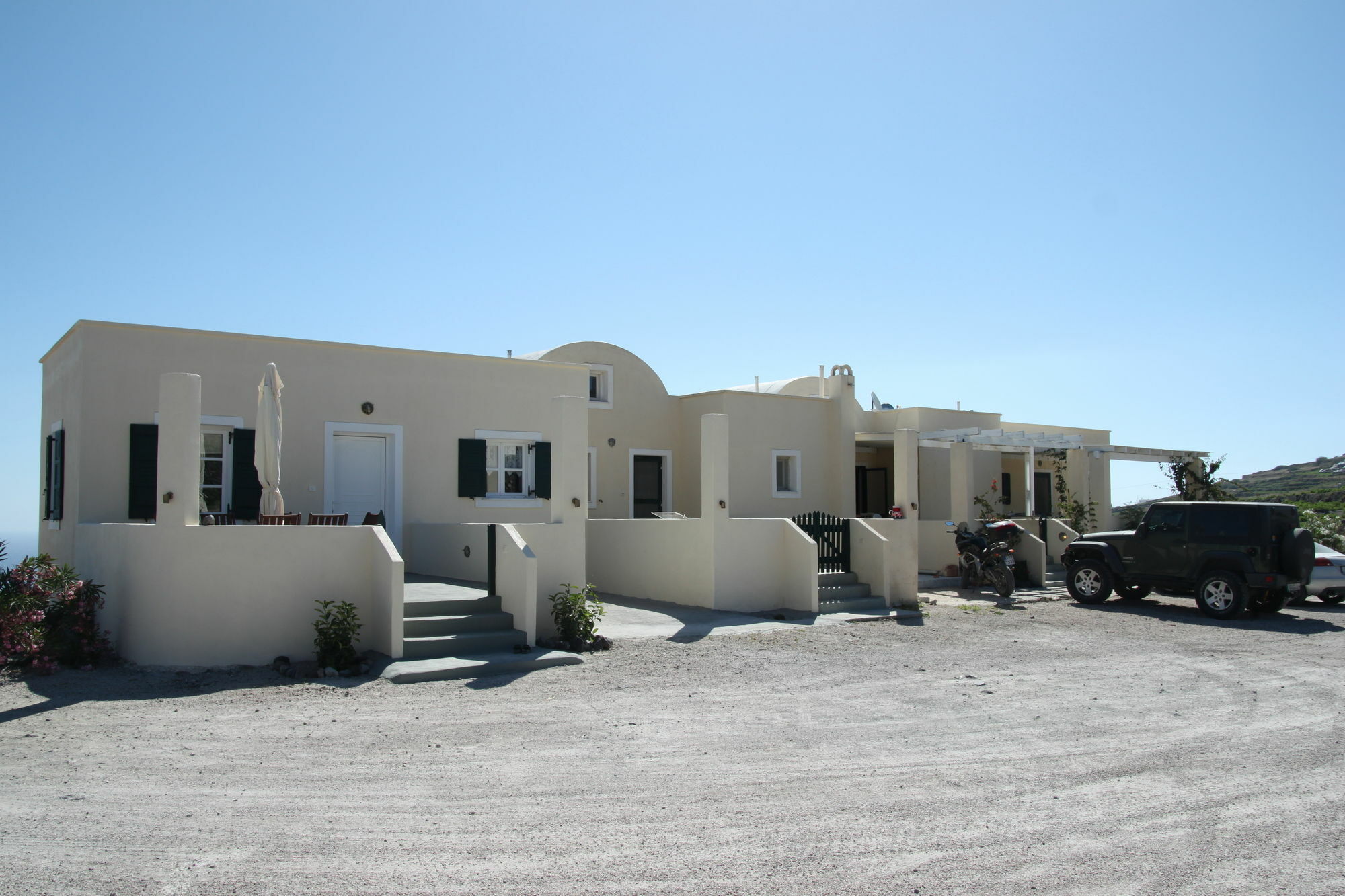 Ampelonas Executive Houses Apartment *