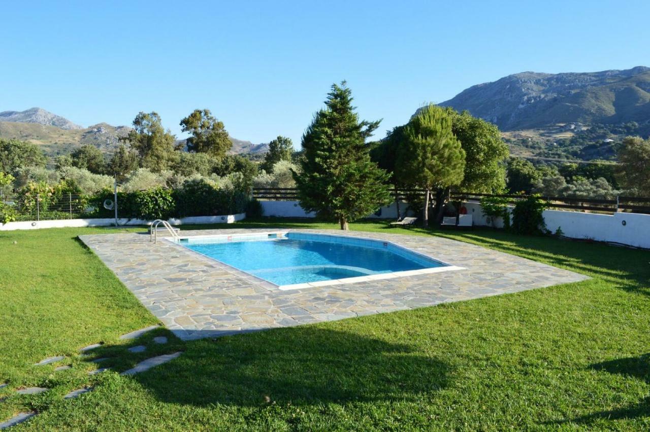 Villa Aurora