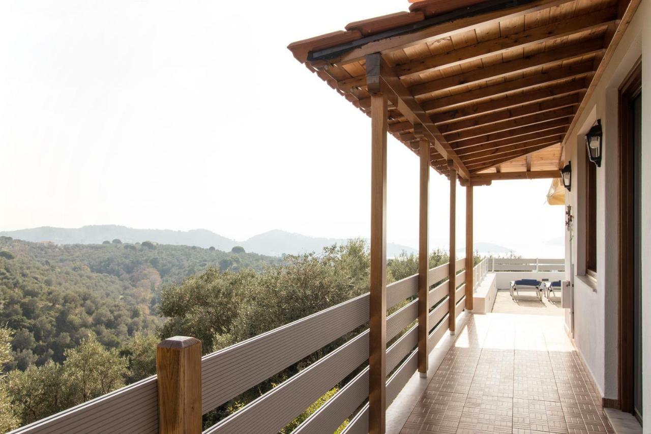 Holiday home Armamento Moni Evaggelistrias