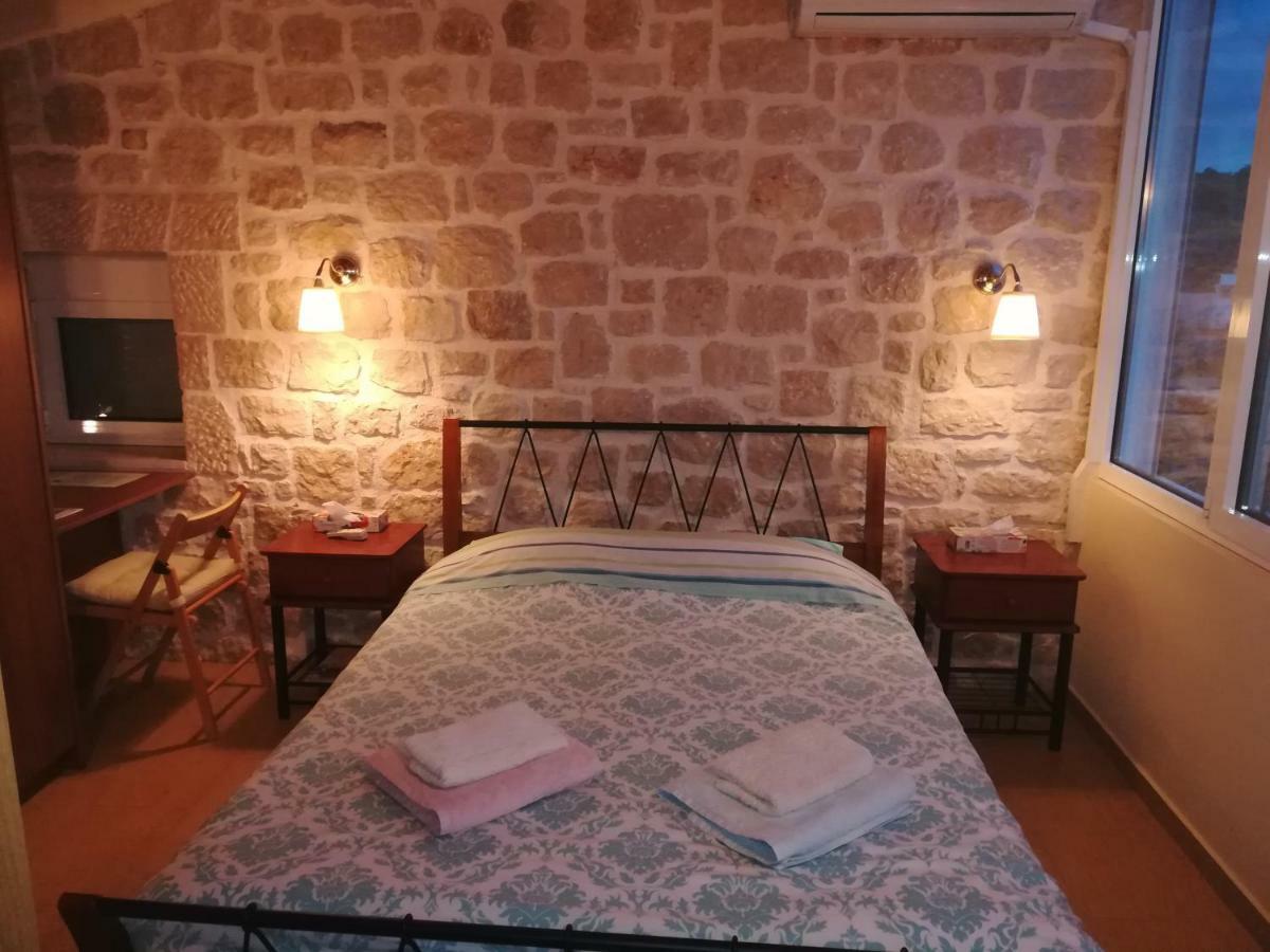 Stone House In Olive Grove * Tolo