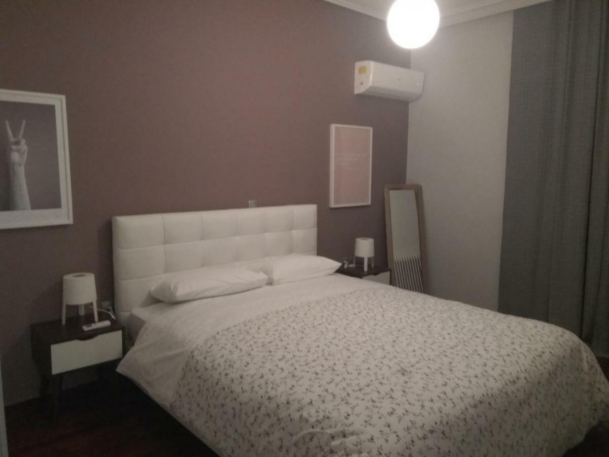 Athenian Luxury Apartment, Near Metro Station Chalandri, Nu 2 Apartment