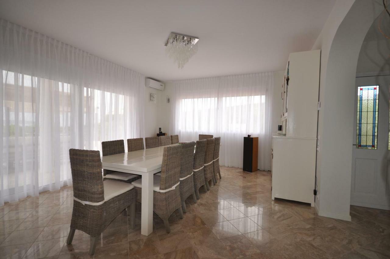 Luxe Livadia, 10 Personen Villa Kandia