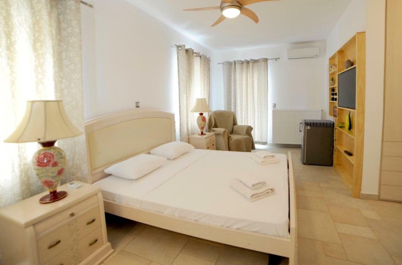 Holiday home Busho Naousa (Paros)