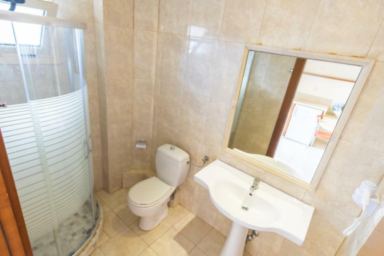 Pela Sofia Apartment *