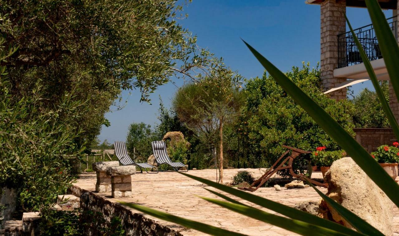Ionianeon * Agios Ilias (Elis)