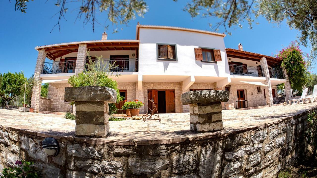 Ionianeon Holiday park *