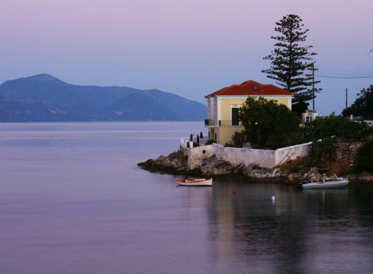 Fey's House Waterfront - Holiday home *