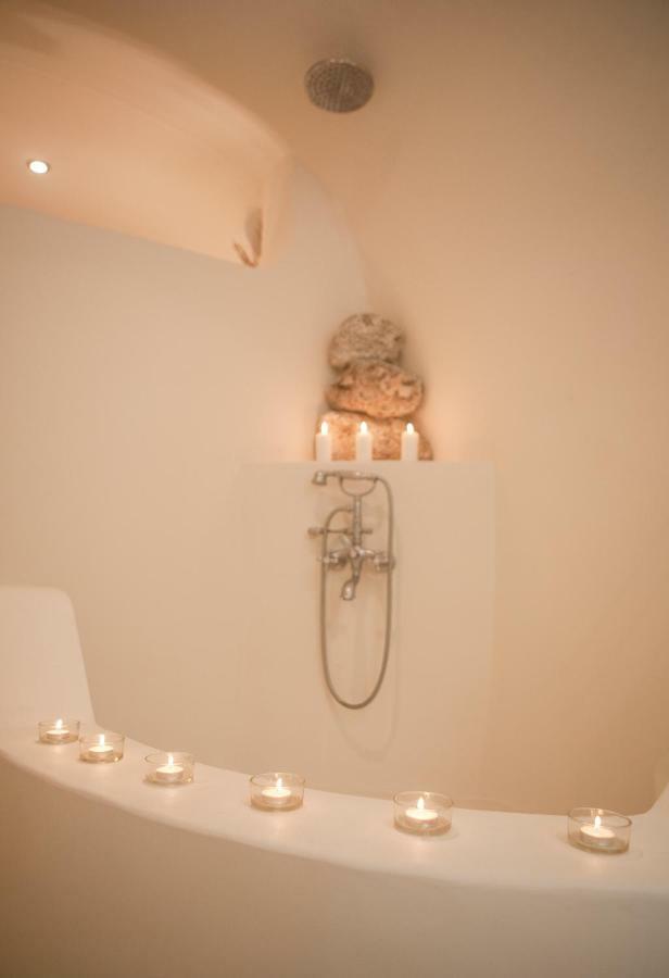Art Exogonia Santorini Villa