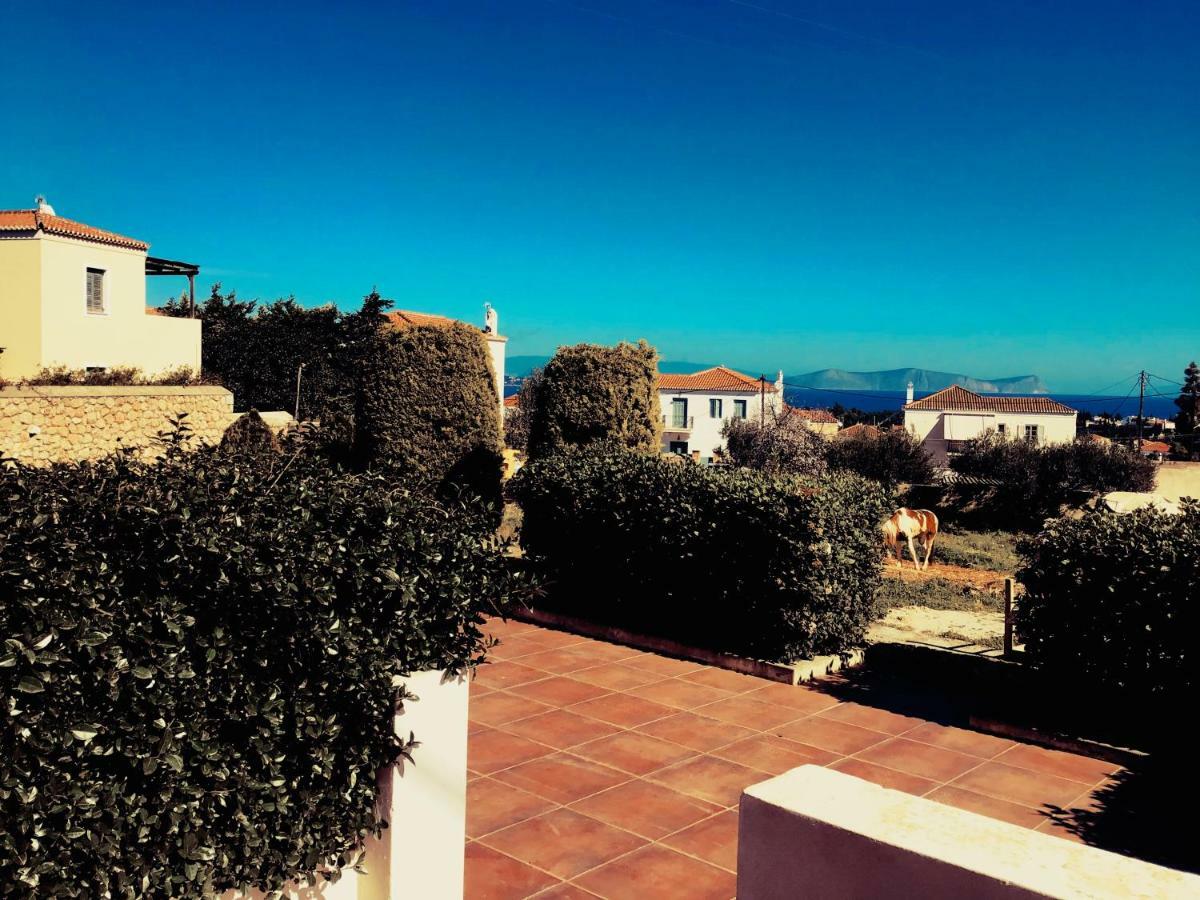 Sorina Beloved Rooms * Spetses Town