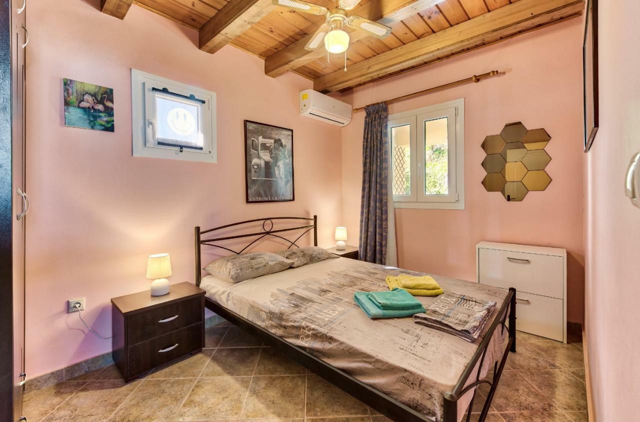 Boat Apartment Akrotiri (Zakynthos)