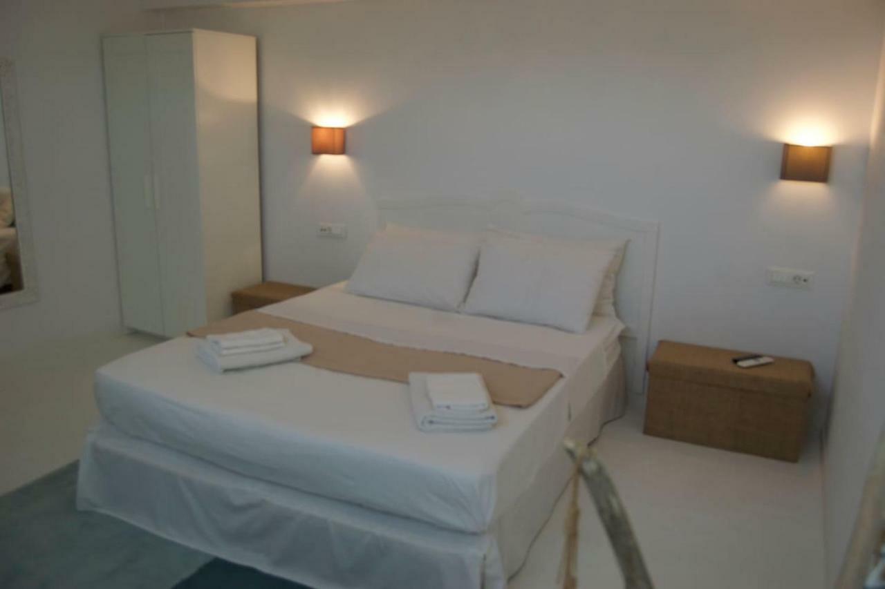 Villa Kalithea-hills With Pool For 8 Up To 12 In Rhodes Town