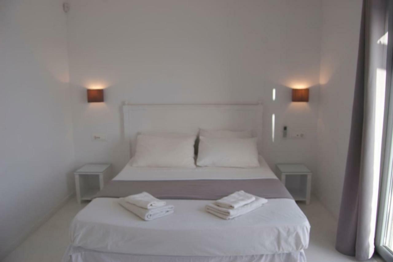 Villa Kalithea-hills With Pool For 8 Up To 12 In Rhodes Town *