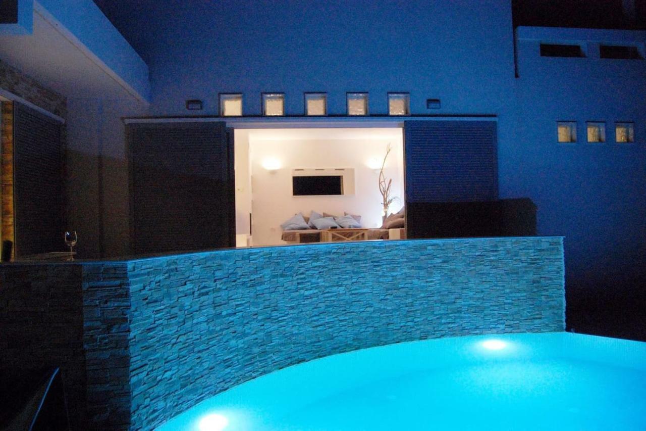Kalithea-hills With Pool For 8 Up To 12 In Rhodes Town *