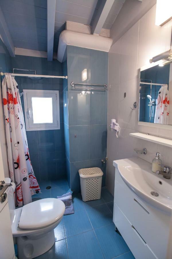 Blue Sky Apartment