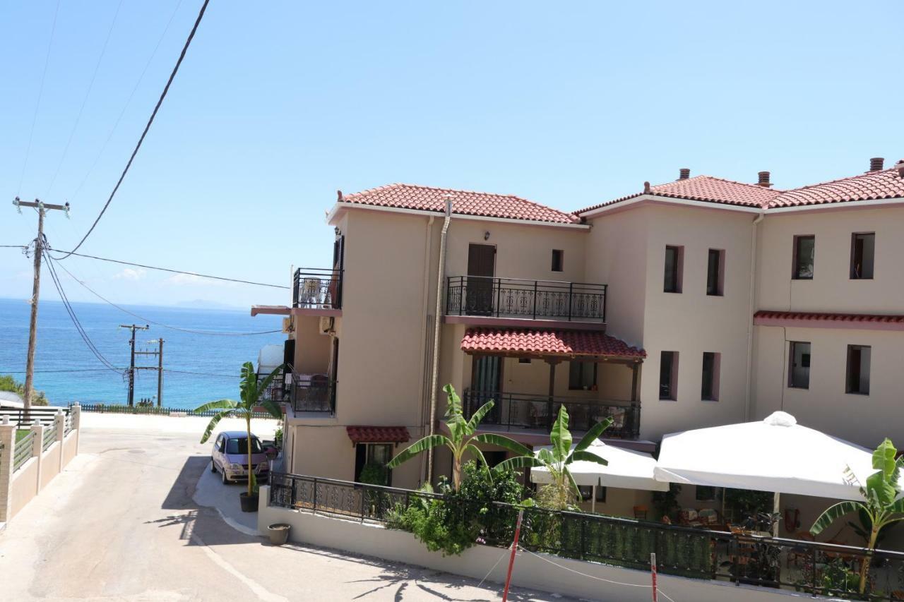 Michaela Hotel Poros (Kefalonia)
