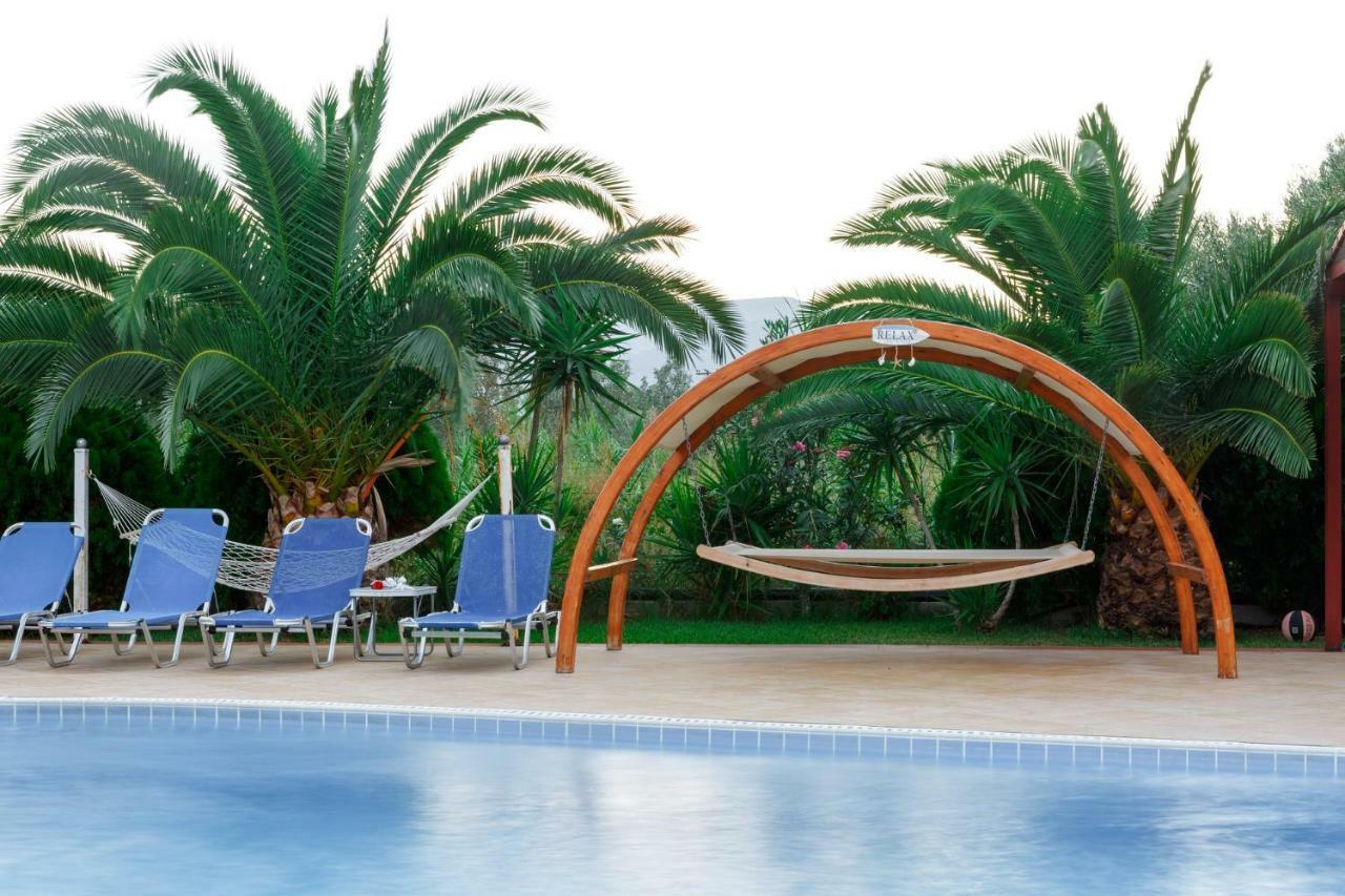 Glyfada || Holiday home *