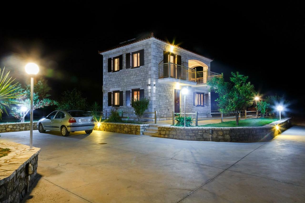 Glyfada ||