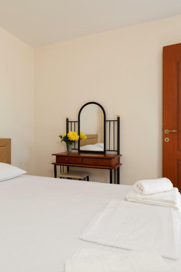 Glyfada || Holiday home Paralio Astros