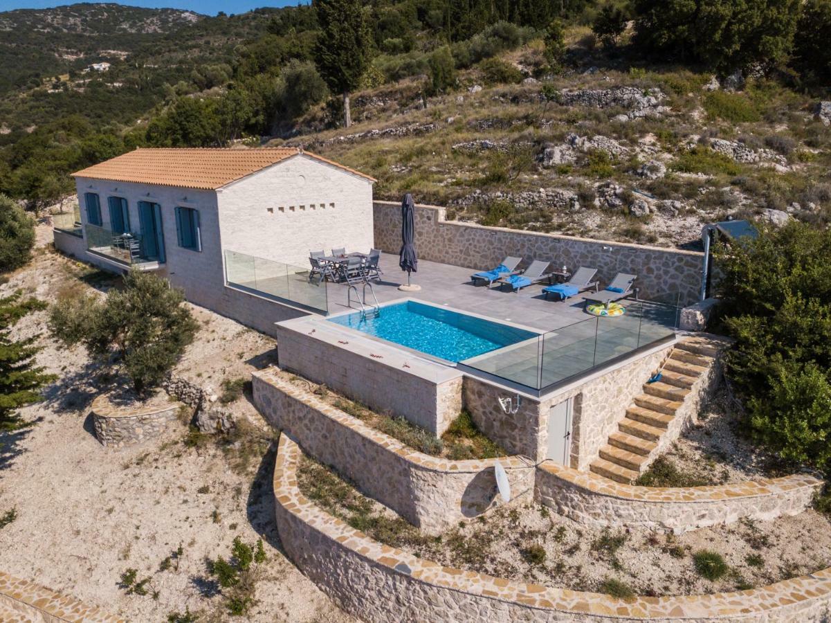 Villa Kampaki Stone Agios Nikitas