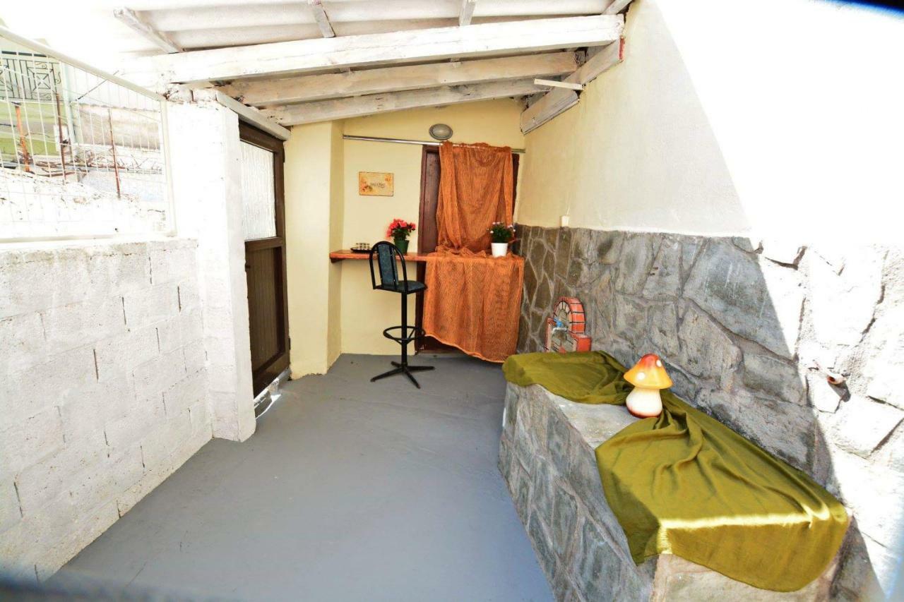 Eveline House Apartment