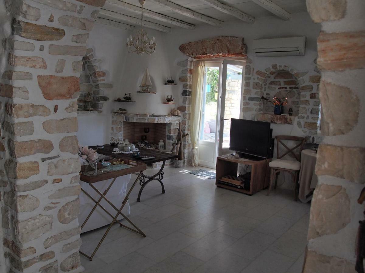 Petradi Holiday home
