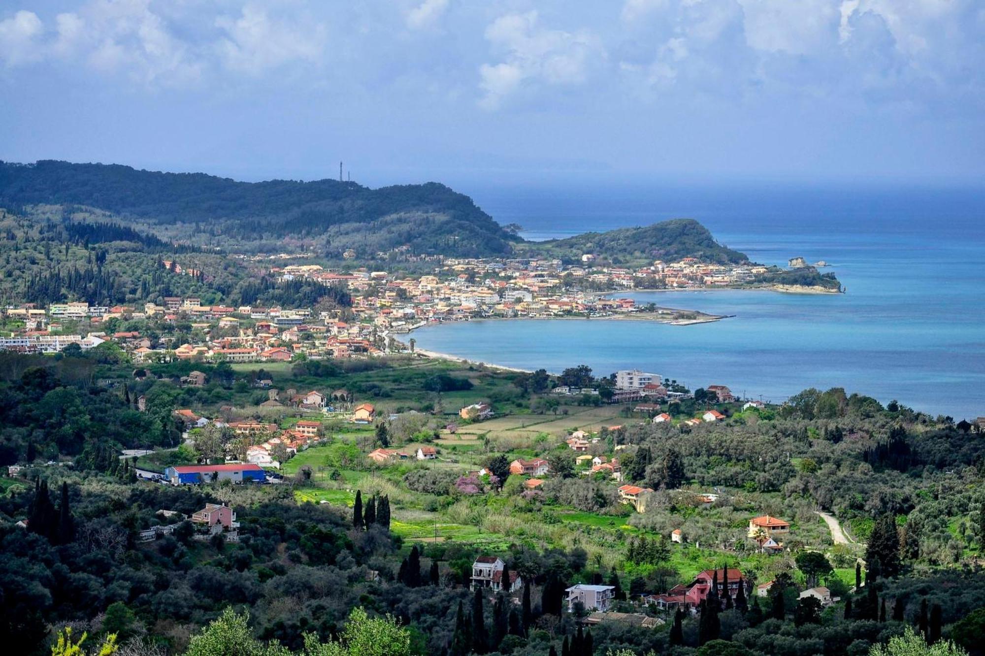 Alex Montos Corfu Holiday home *