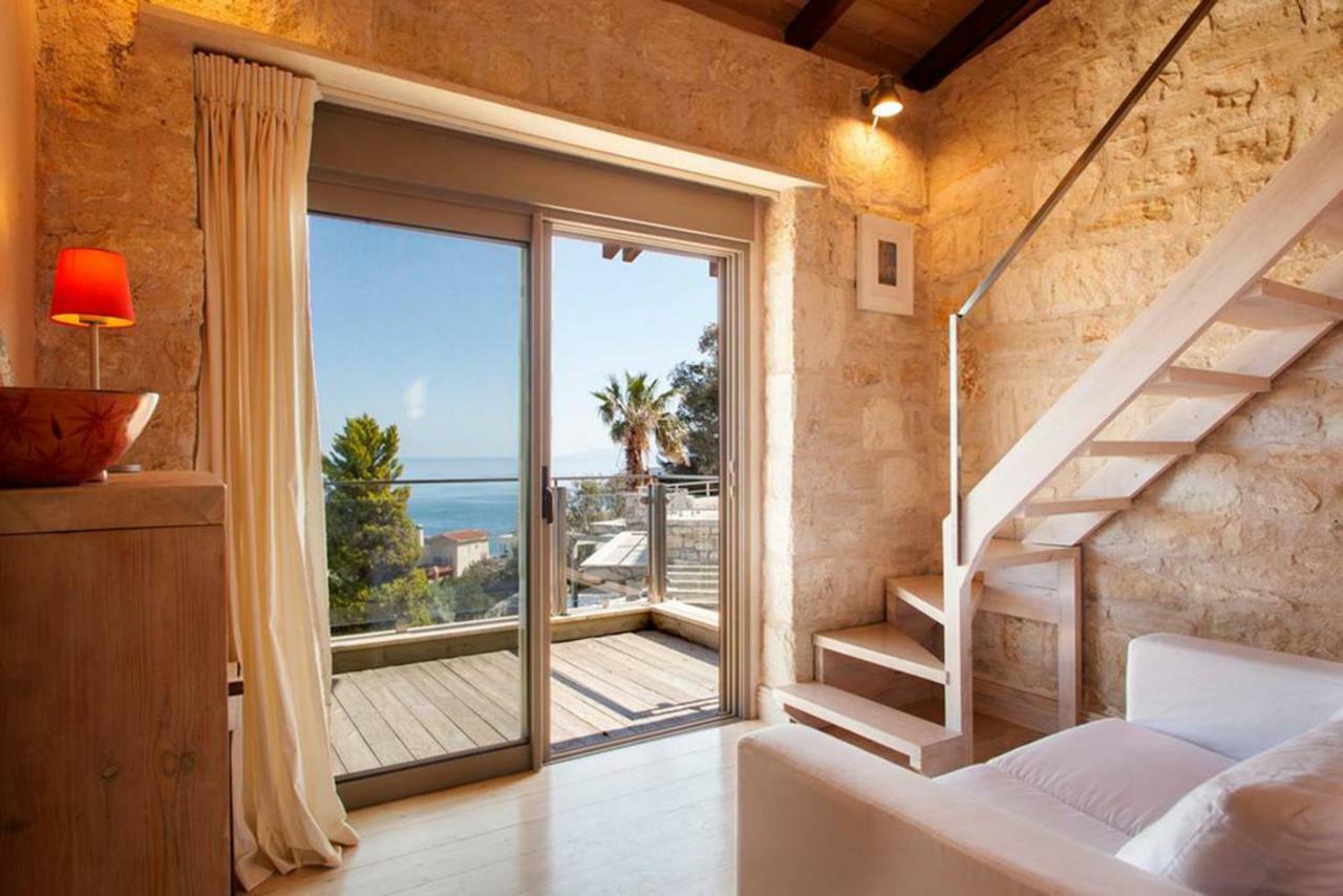 Villa Thomais - 2 With A Pool And Sea View