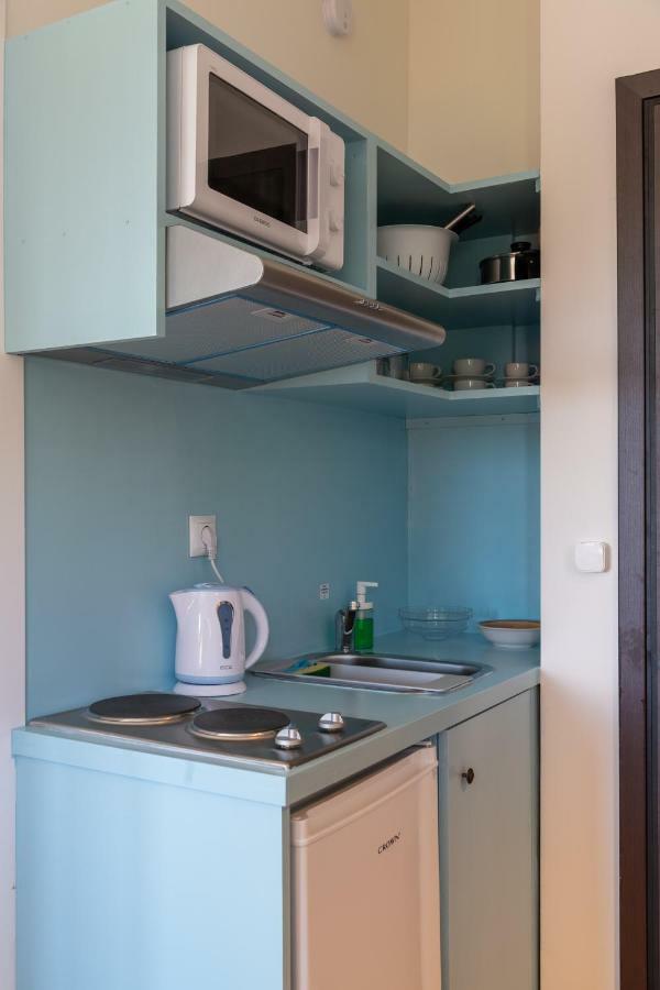 Chroma Apartment *