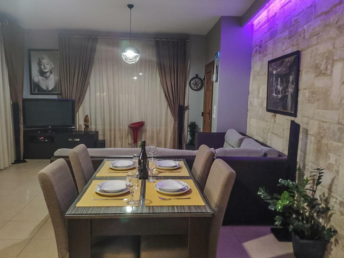 Apartment Luxury Seaside House In Mades Heraklion