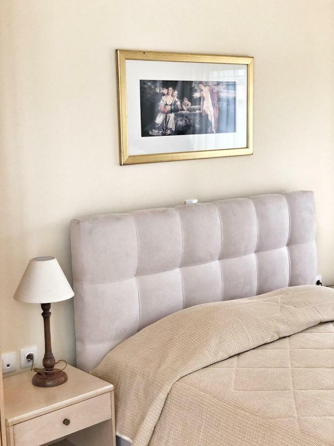 Rodia Apartment *