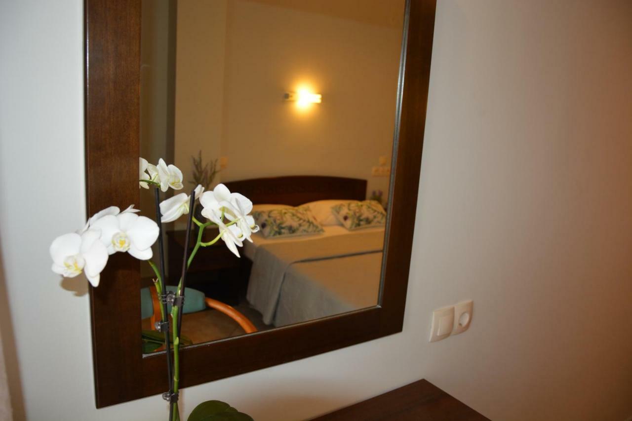 Achillion Aparthotel *