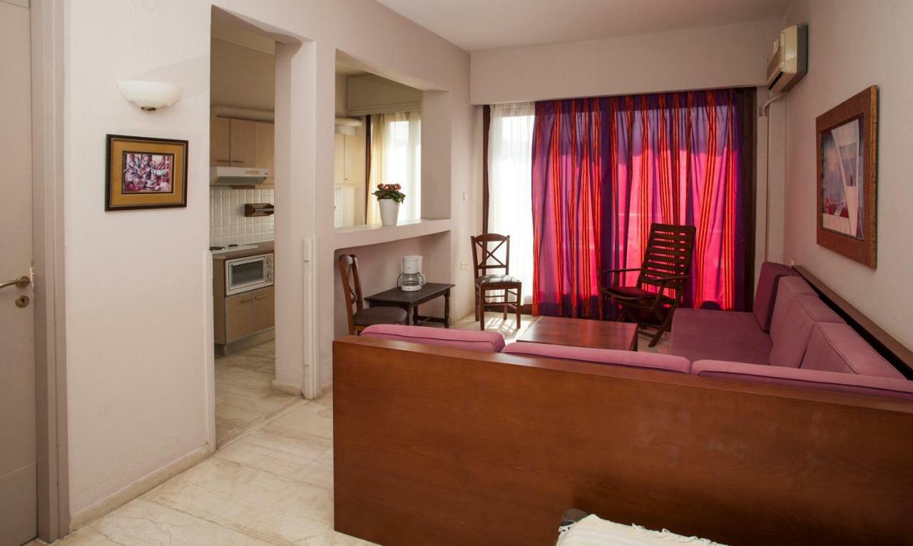 Eleonora Aparthotel