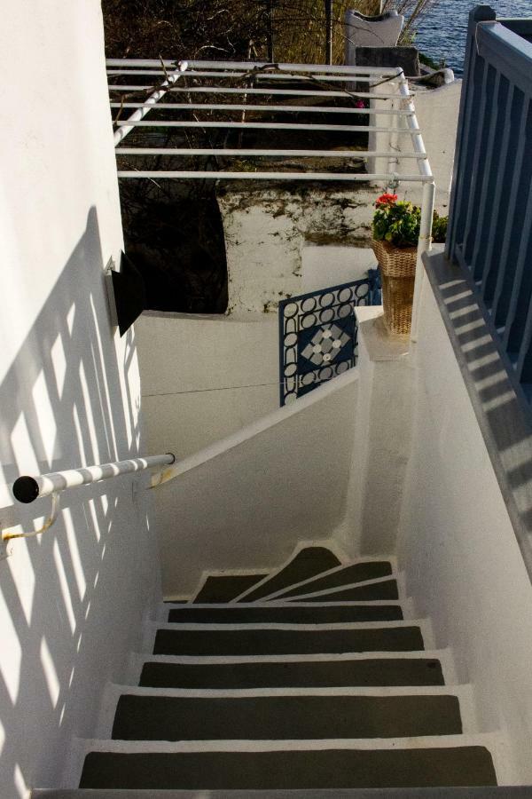 Blue Island Apartment Batsi (Andros)
