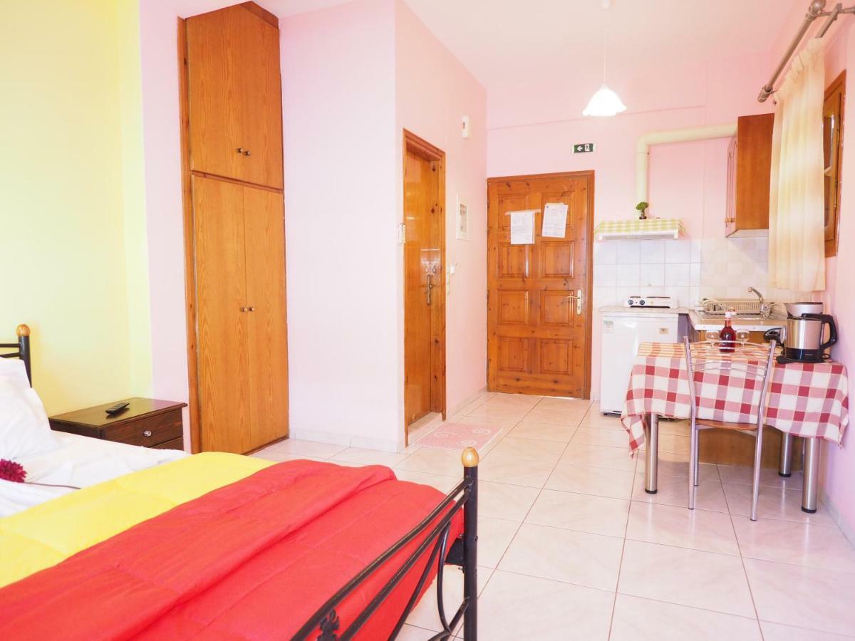 Apartment Elena Apartments Stoypa
