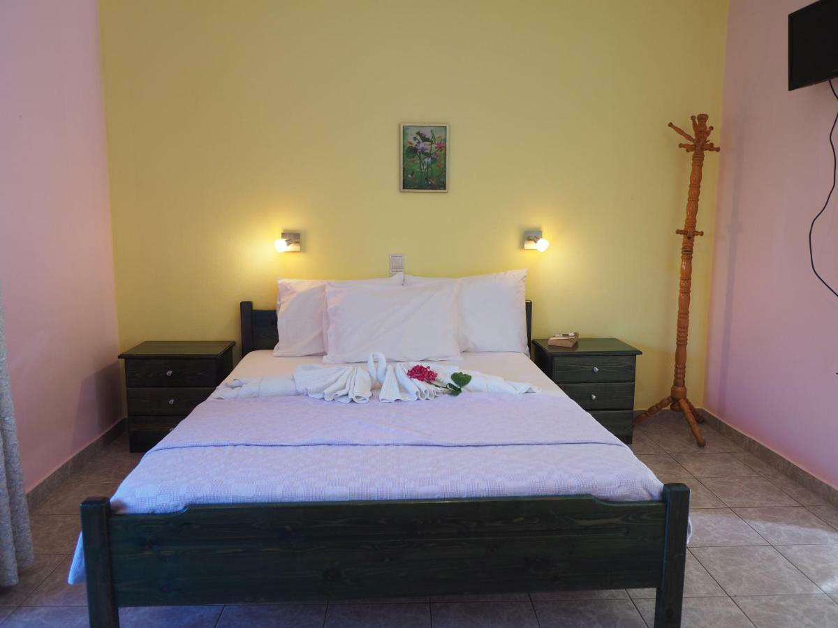 Elena Apartments Stoypa * Stoupa