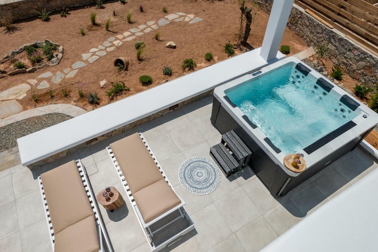 Aelion Villa *