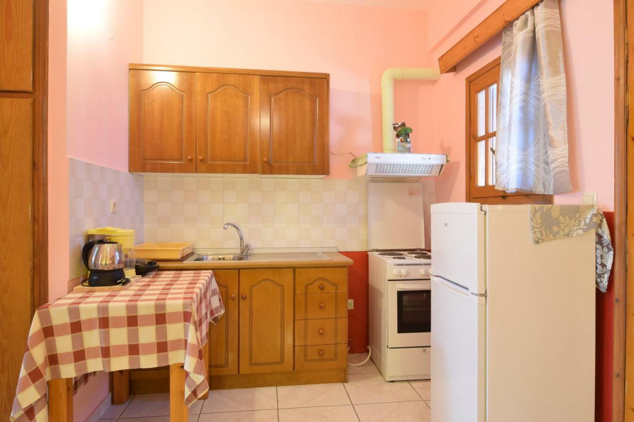 Elena Apartments Stoypa Stoupa