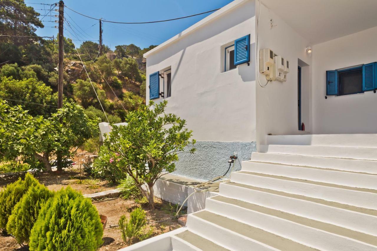 Stamatina * Kyra Panagia